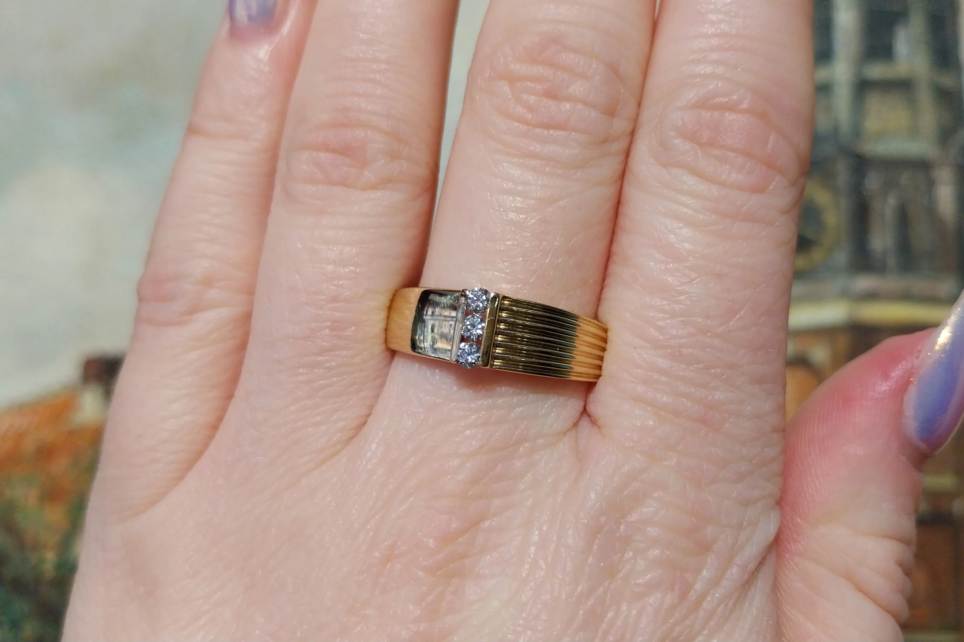 18 carat gold ring with diamonds - Image 6