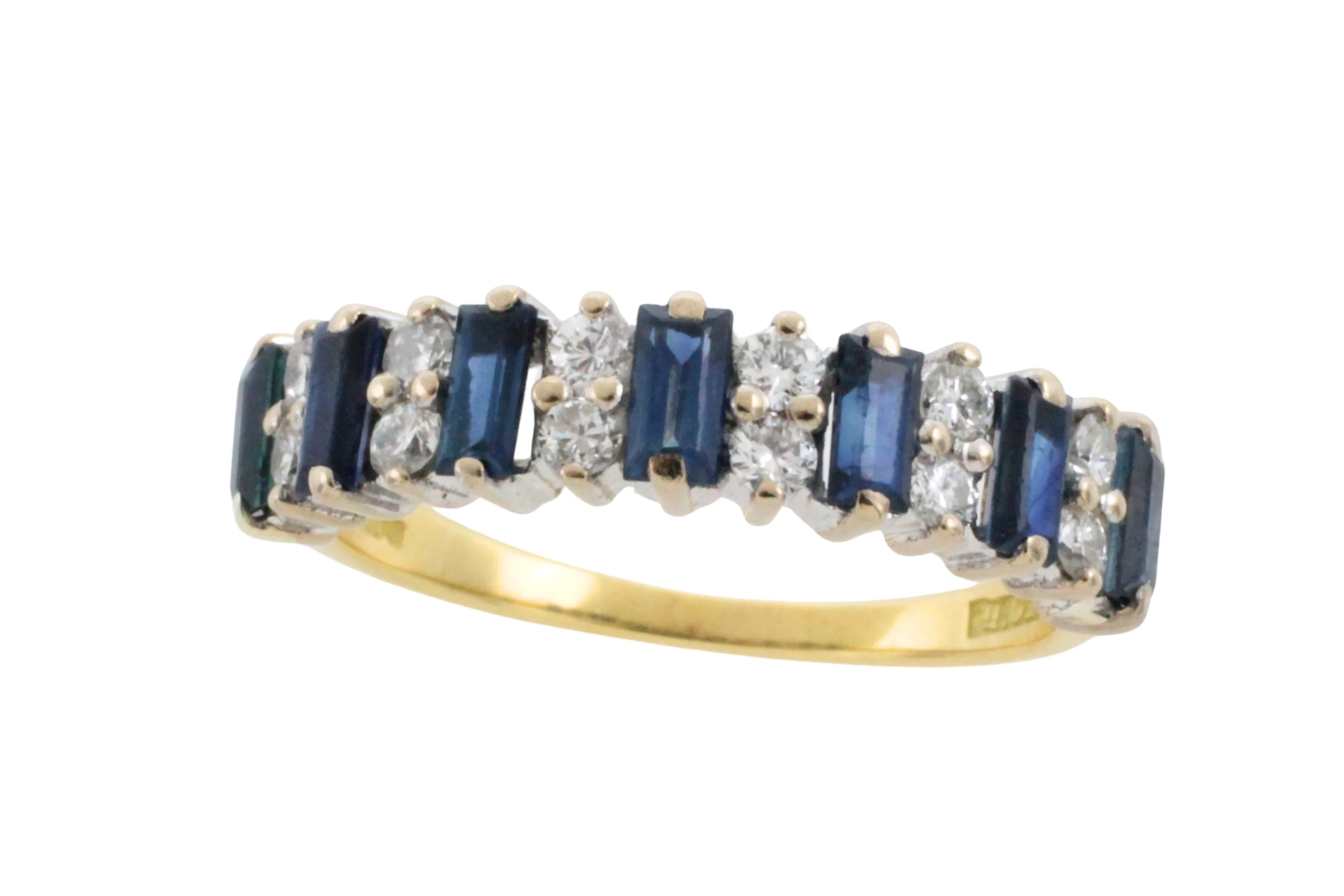 18 carat gold sapphire and diamond ring - Image 2