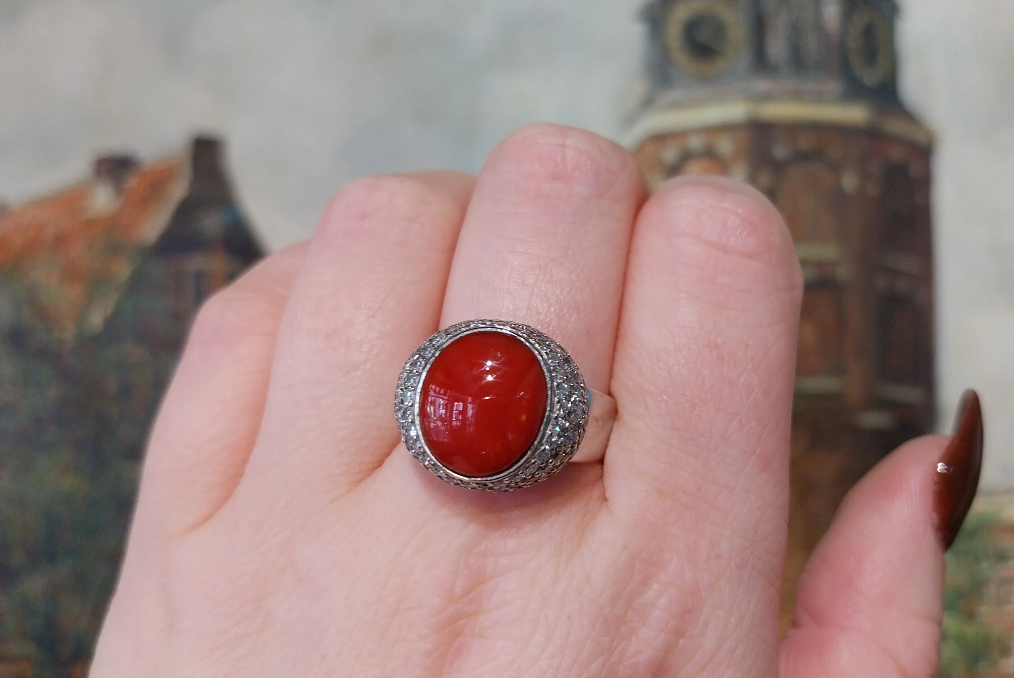 18 carat white gold cabochon ring with diamonds - Image 5