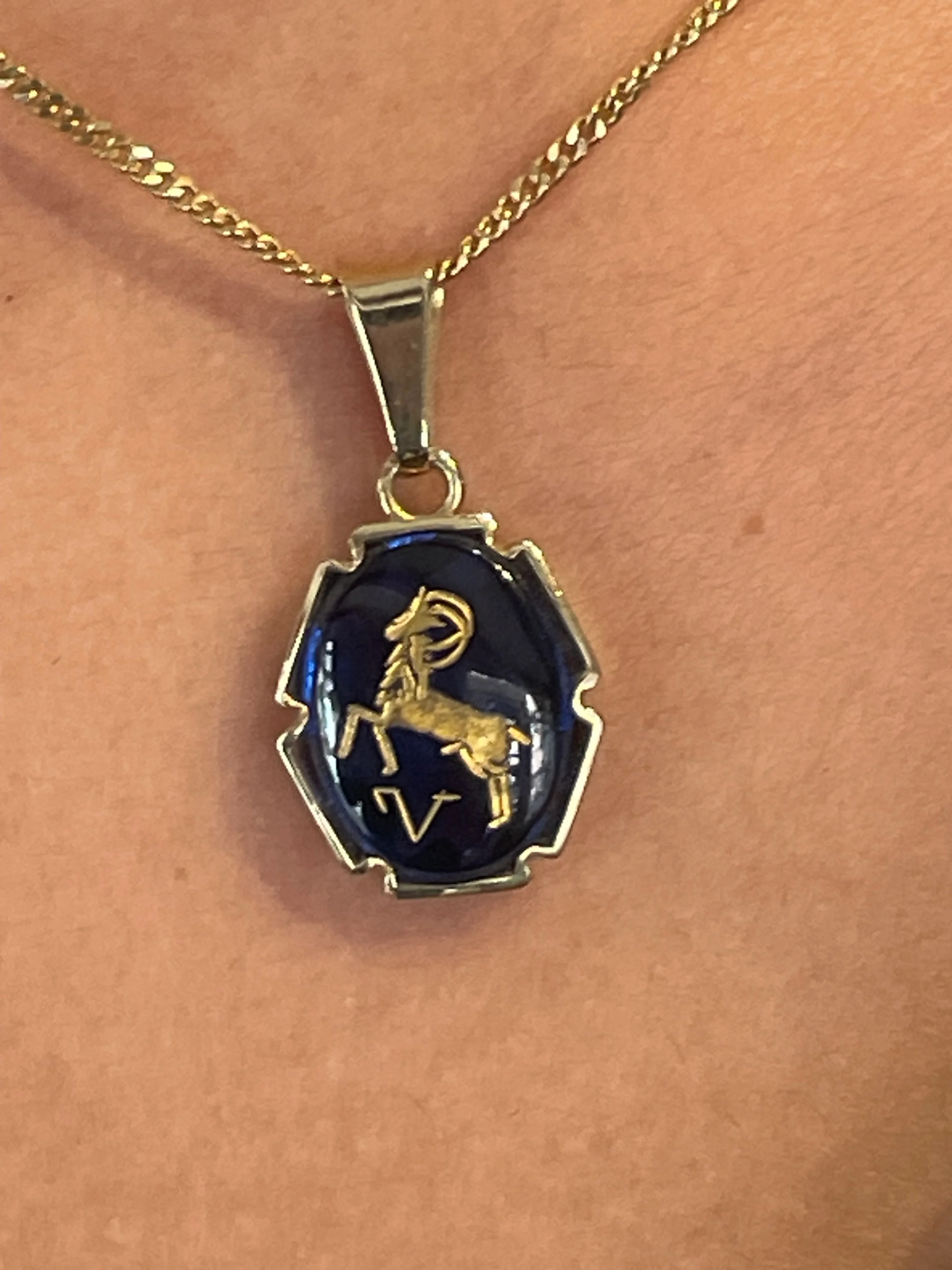 Aries zodiac pendant and chain - Image 6