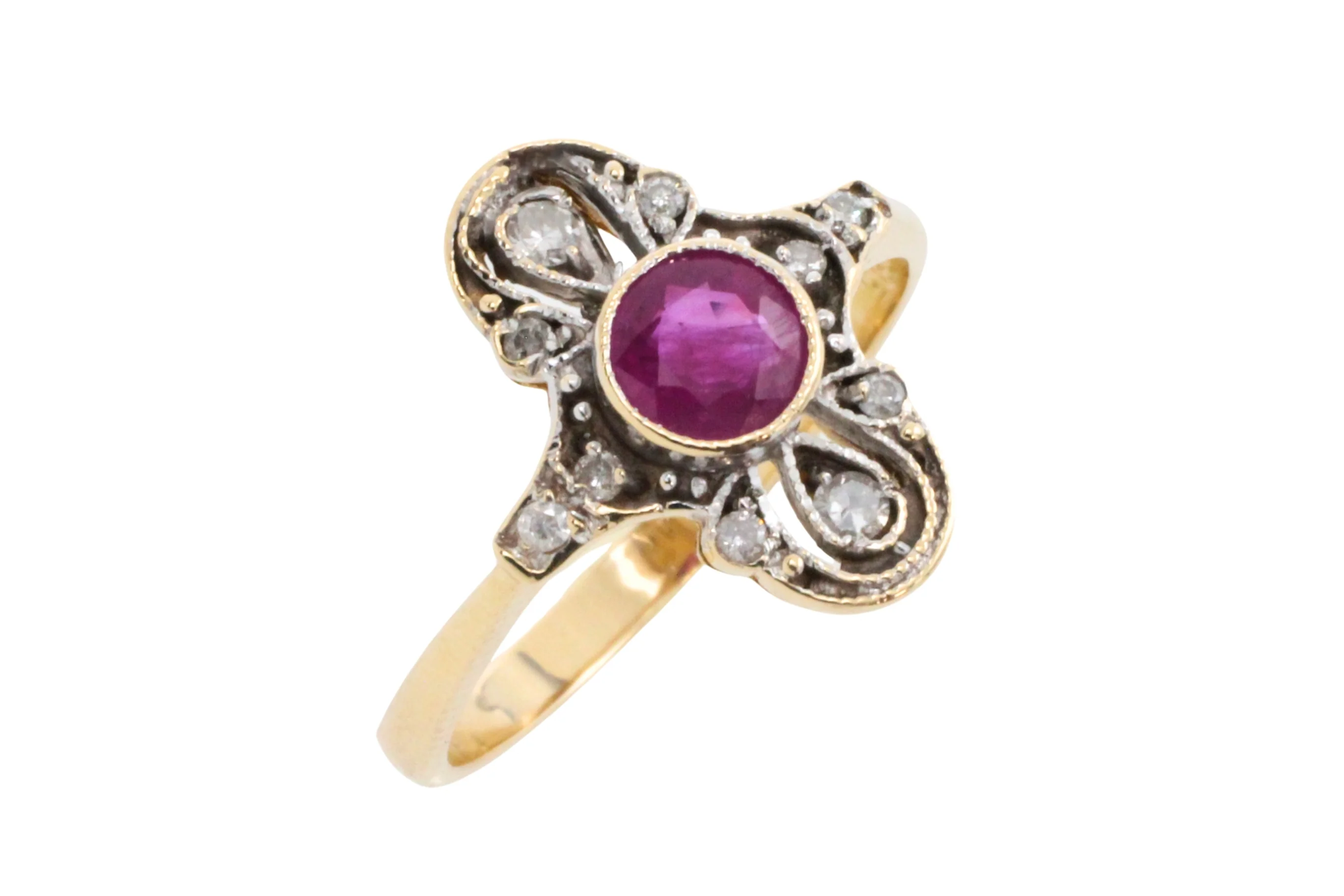 Art Deco ruby and diamond ring - Image 2