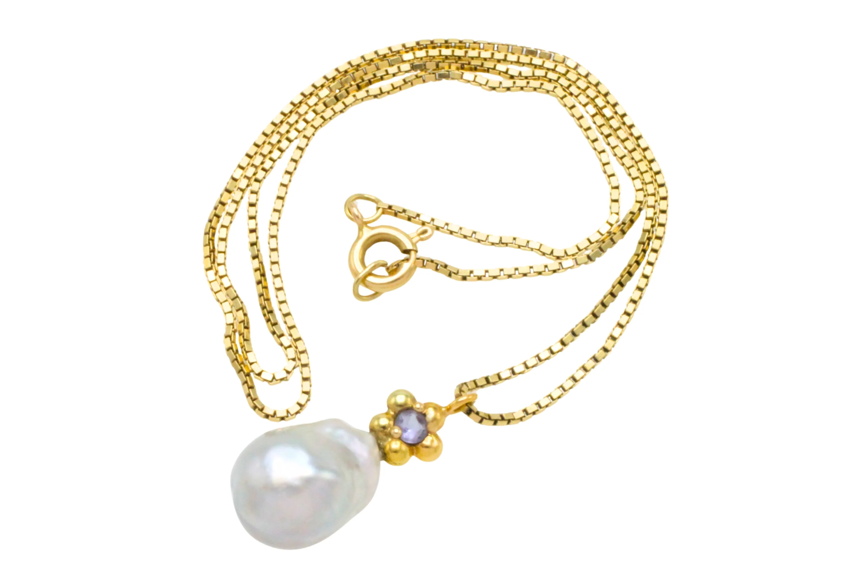 Baroque grey pearl and iolite pendant - Image 4