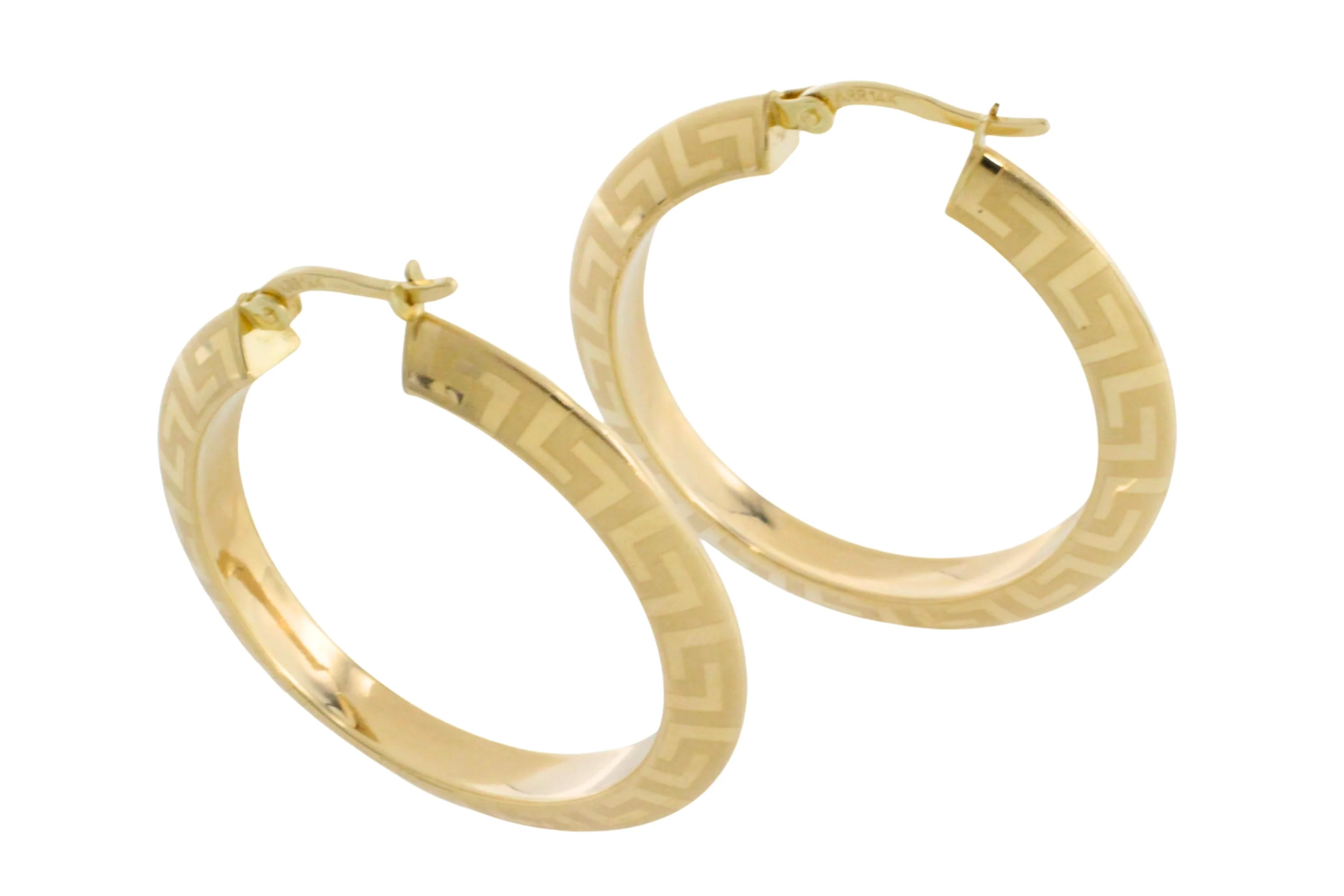Hoop earrings with a meander