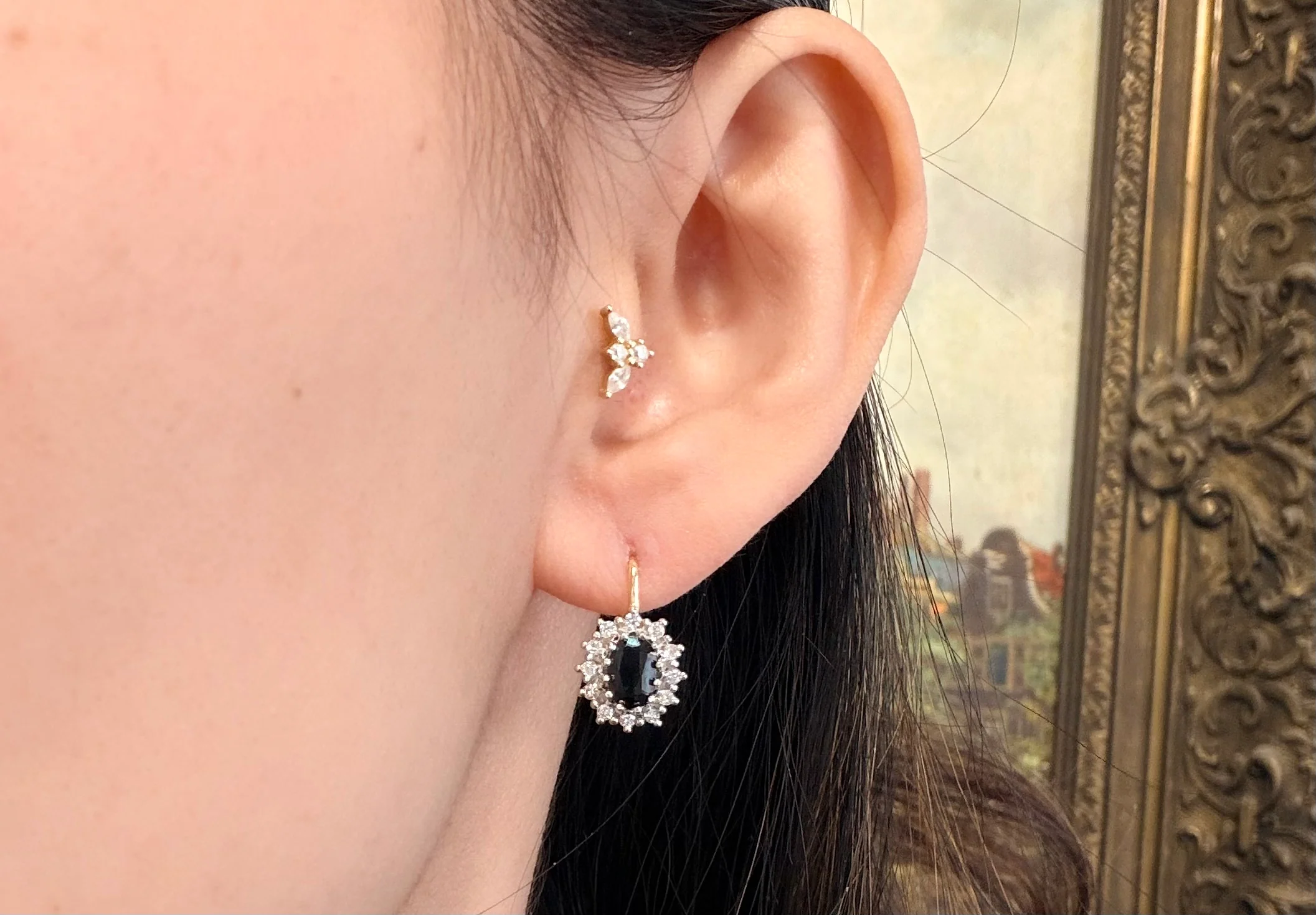 Sapphire and diamond earrings - Image 5