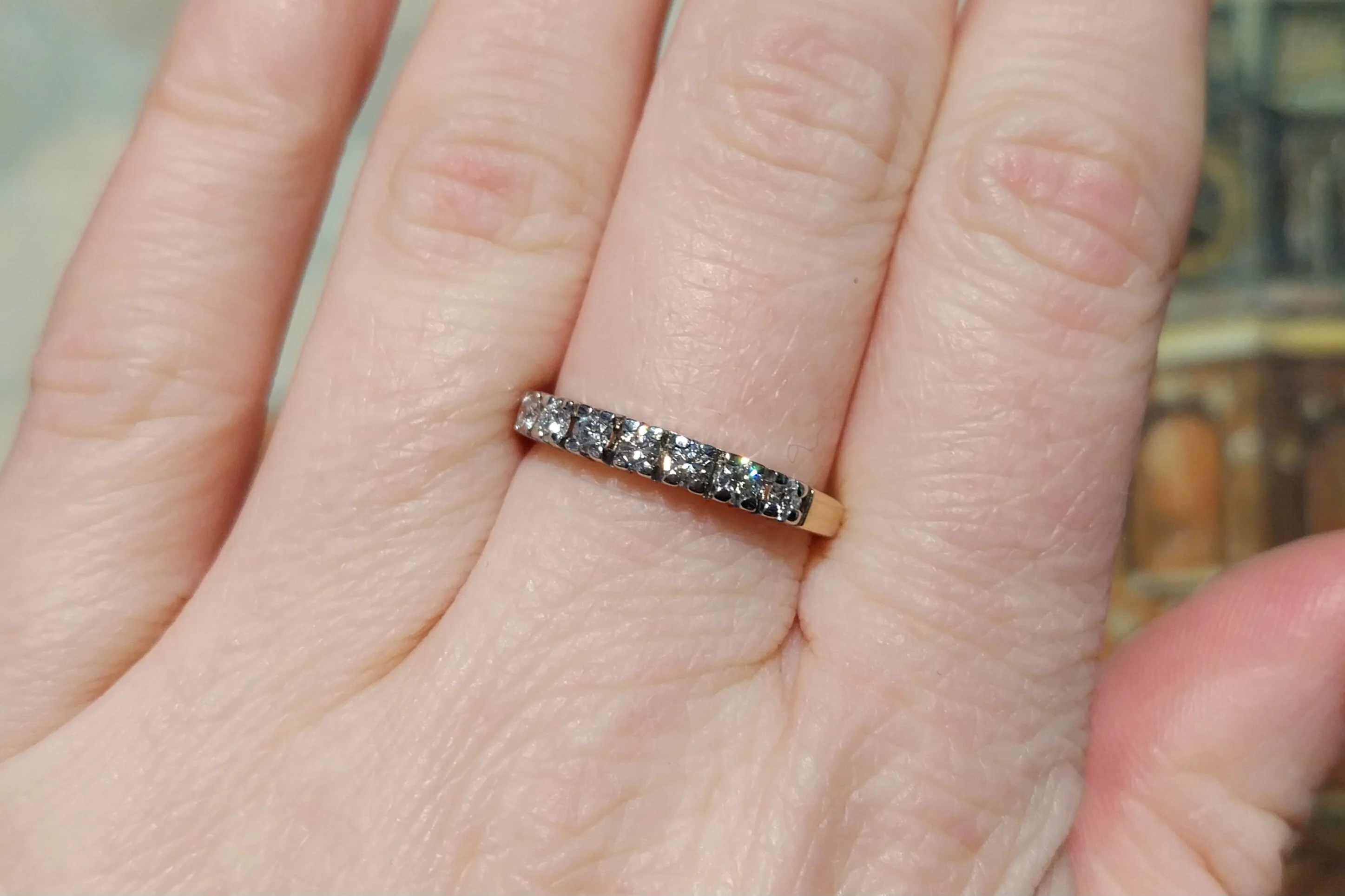 Seven stone diamond ring in 14 carat gold - Image 7