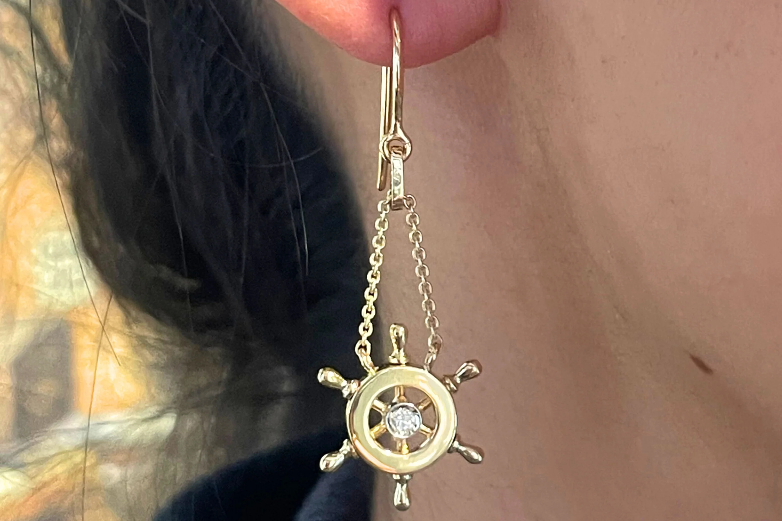 Ships wheel diamond earrings - Image 5