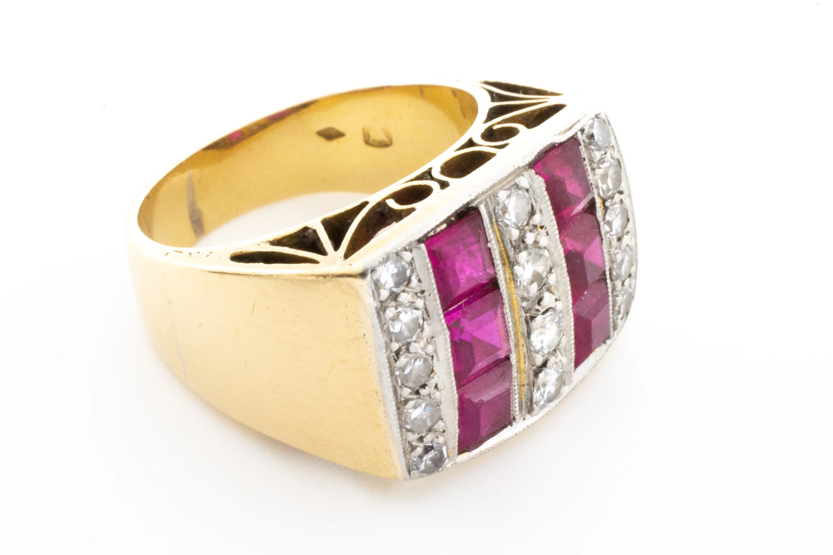 Vintage Art Deco style ring with synthetic rubies and diamonds - Image 5