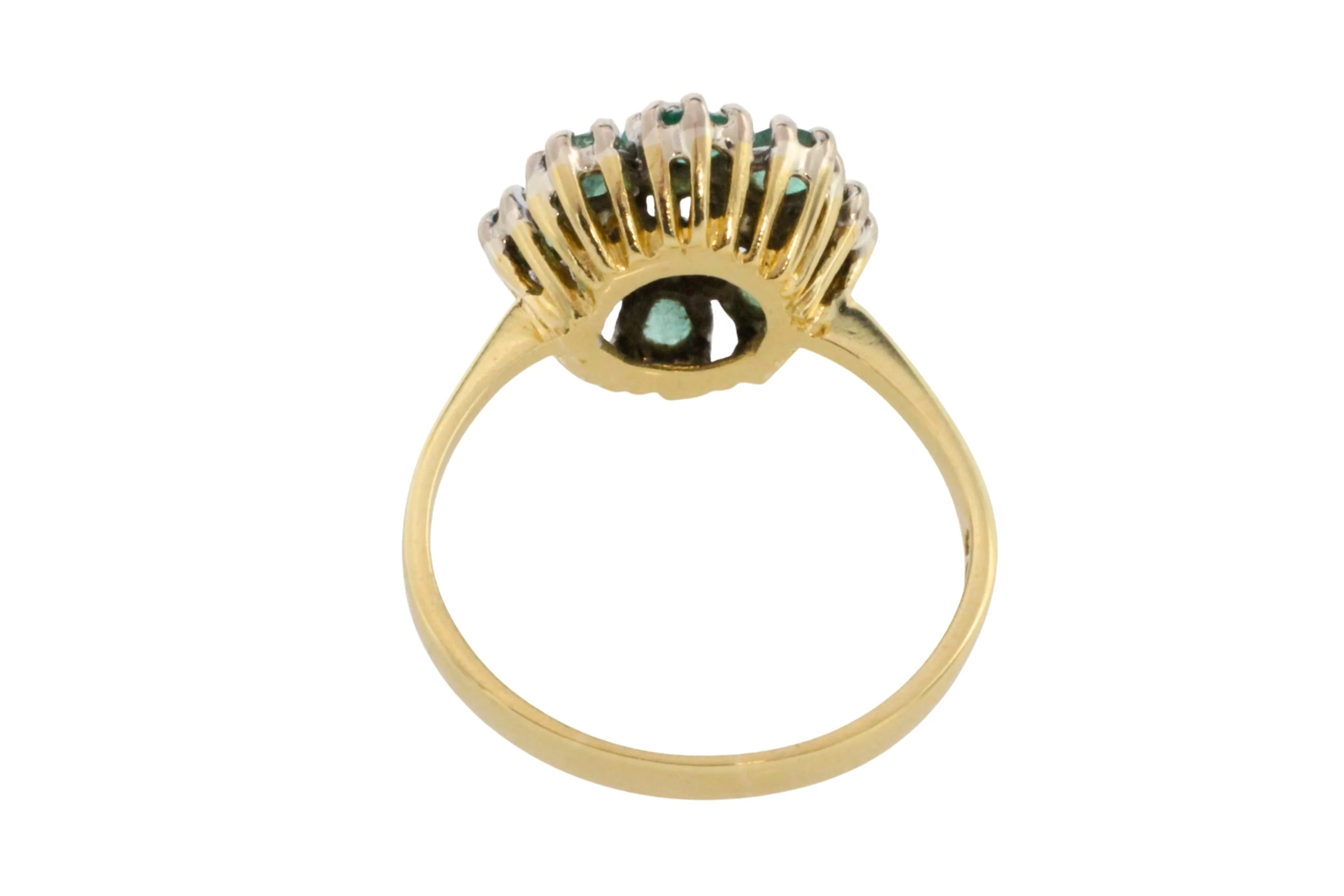 Vintage emerald and diamond cluster ring - Image 6