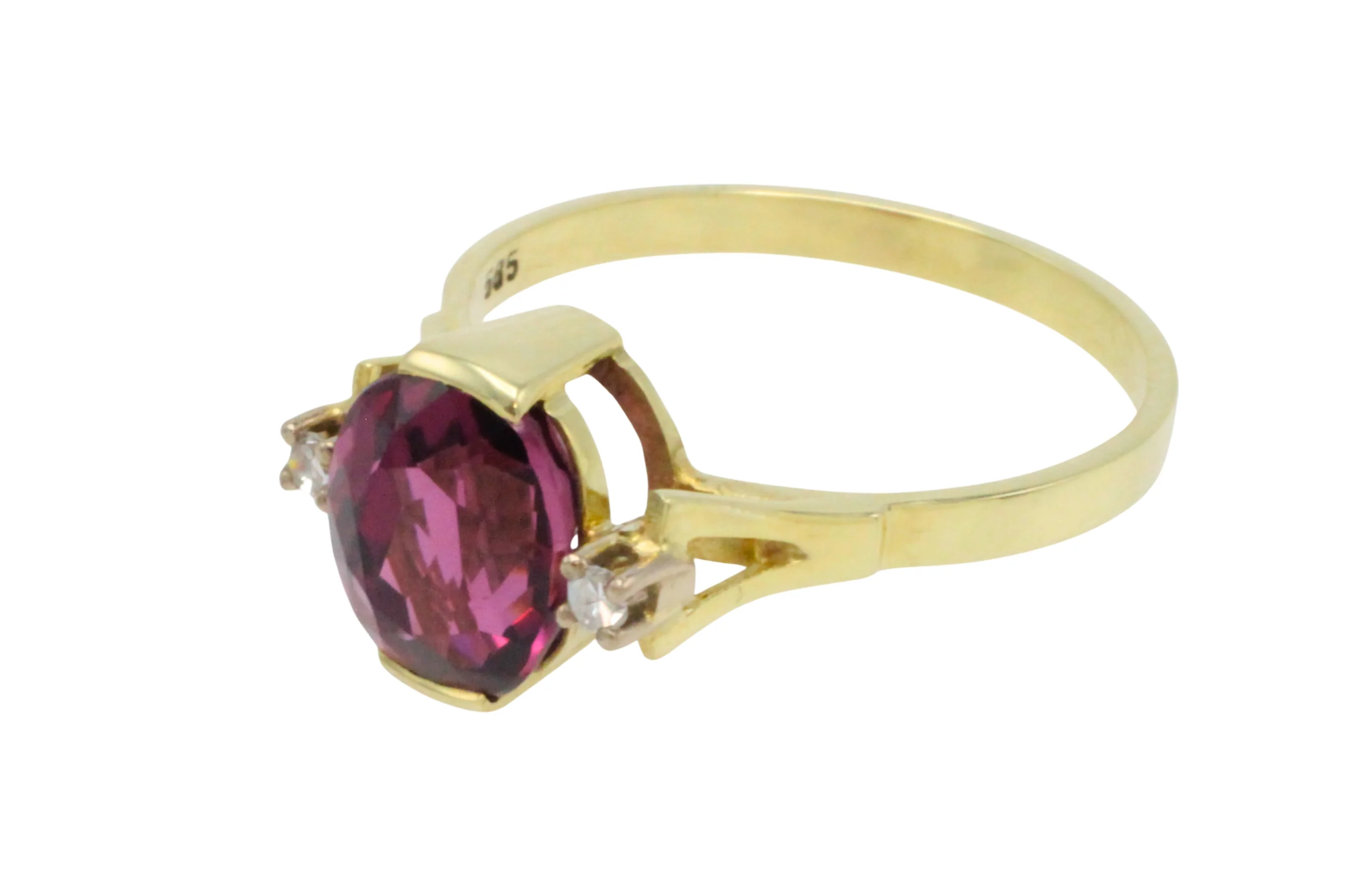 Vintage garnet and diamond ring in 14 carat gold - Image 7