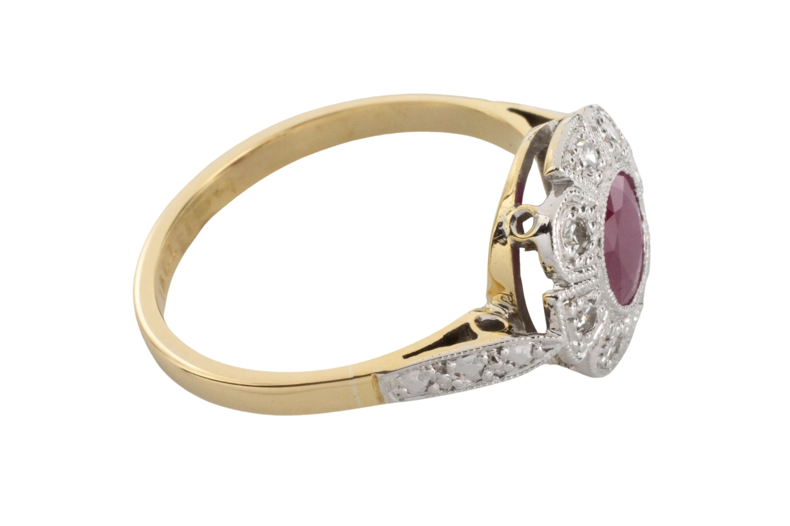 Vintage ruby and diamond ring in platinum and gold - Image 6