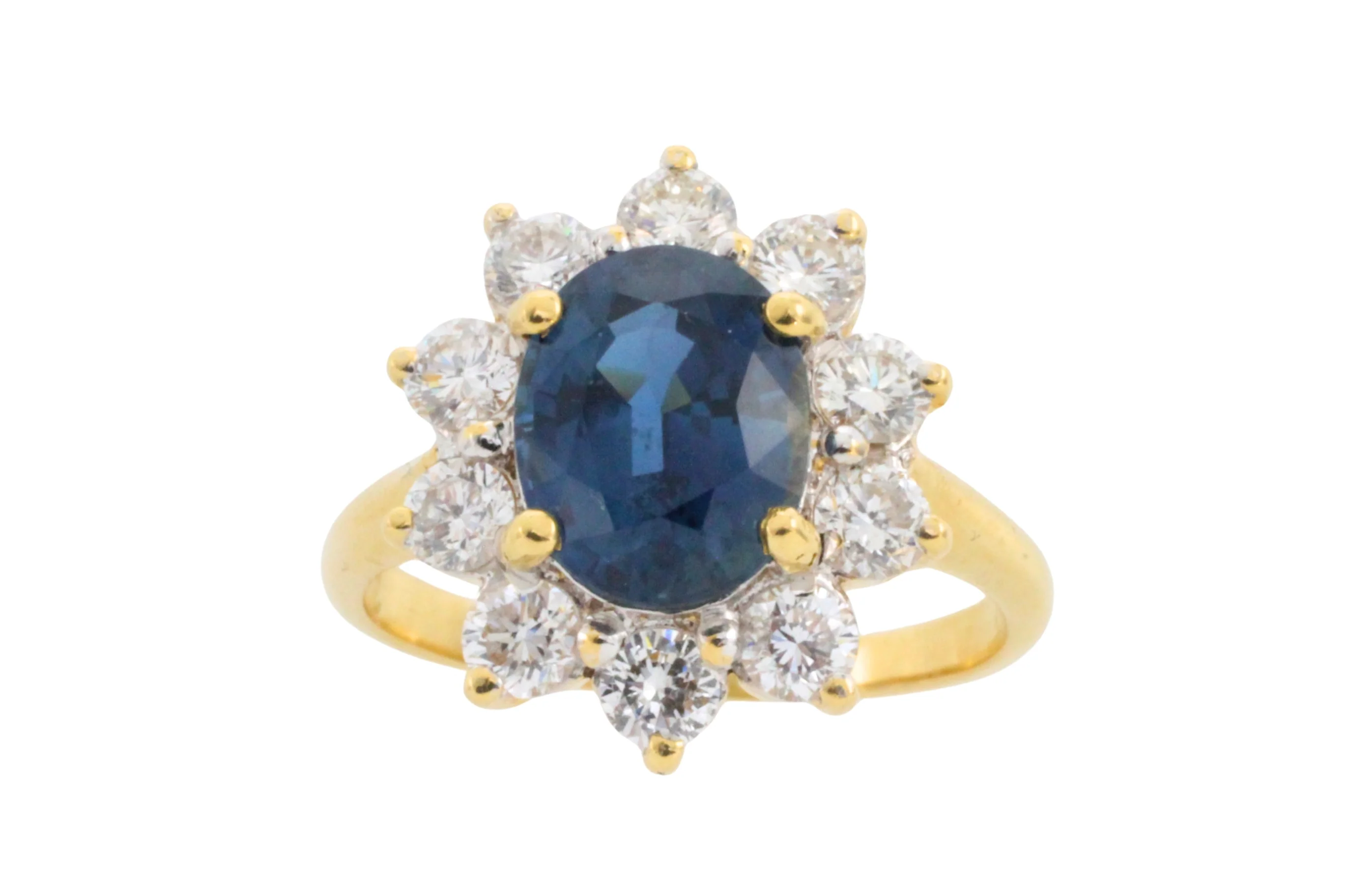 Vintage Sapphire and Diamond cluster - Image 2