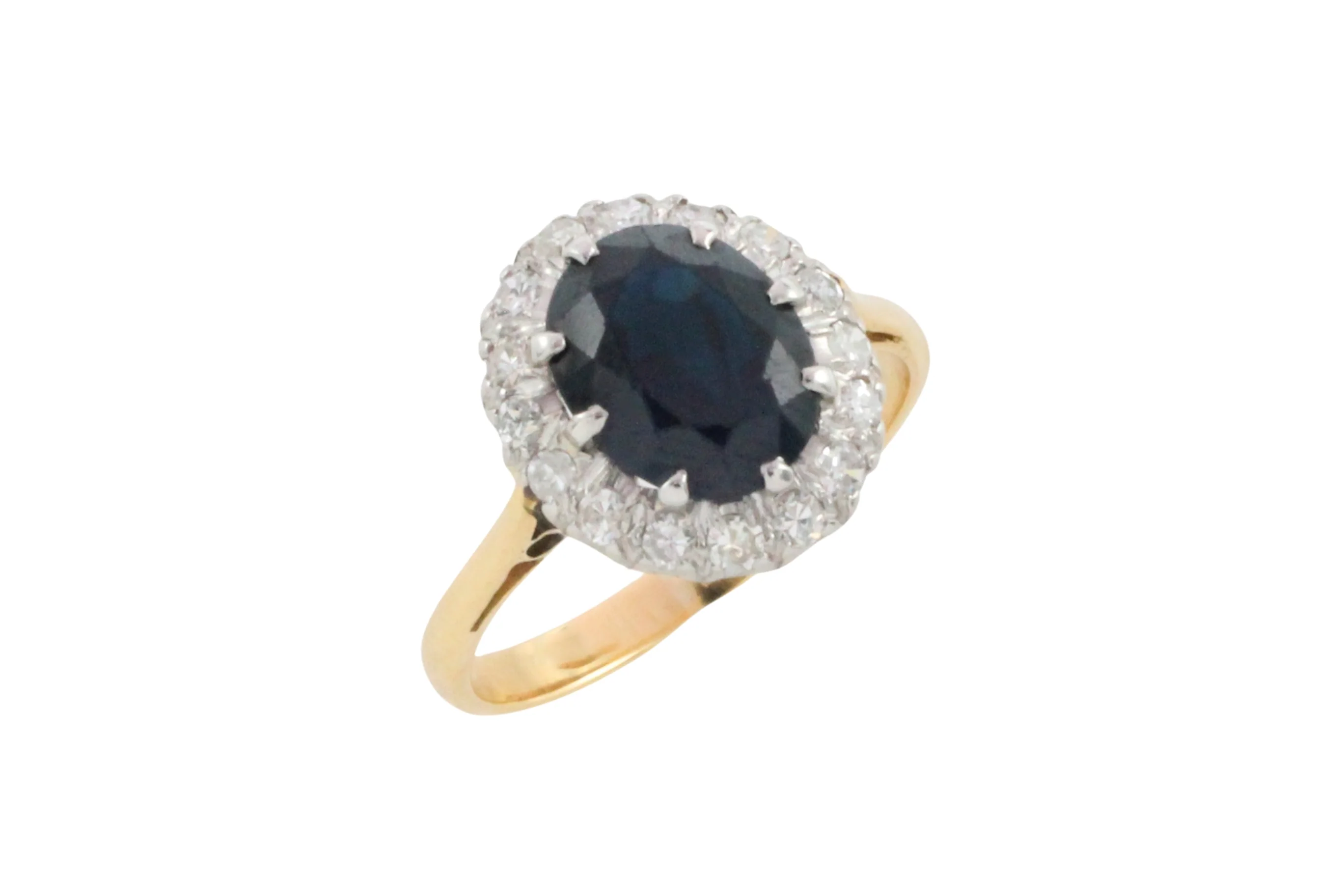 Vintage sapphire and diamond cluster ring - Image 3