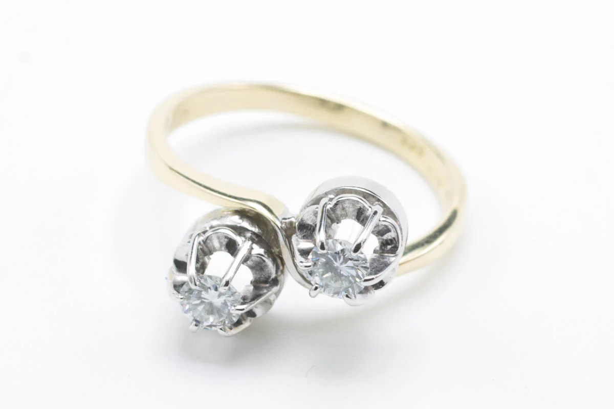 Vintage Toi et Moi diamond gold ring - Image 3